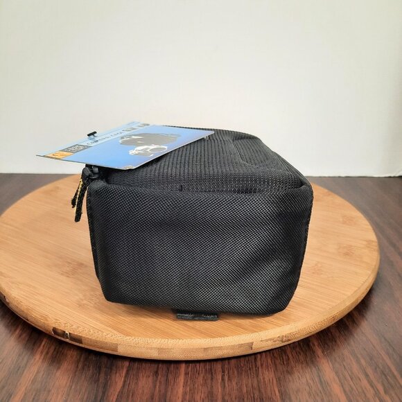 Case Logic Digital Camera Case Zipper Closure and Belt Loop 2006 NOS NEW - Picture 7 of 8